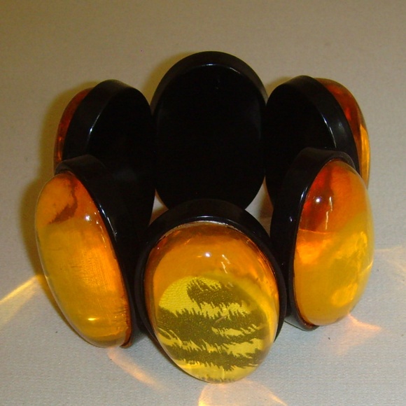 Gerda Lynggaard MONIES Amber Lucite and Animal Print Themed Statement Bracelet - Picture 10 of 16
